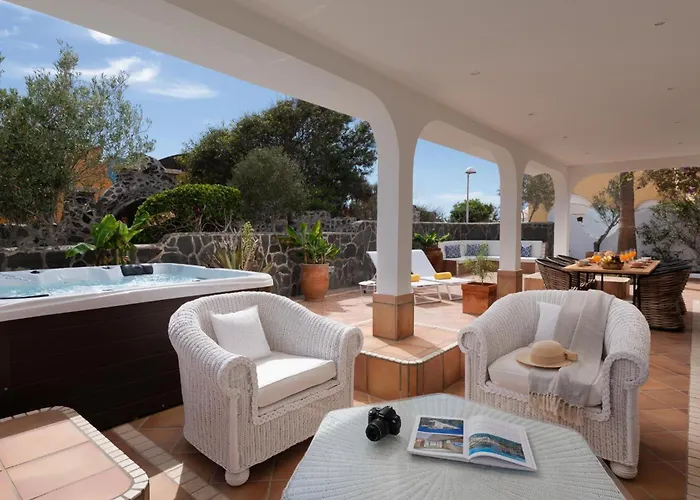 Estrella Del Mar Obsidian