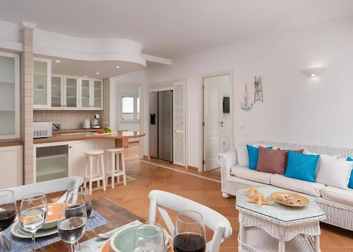 شقة Estrella Del Mar Obsidian كالاو سالفاجي